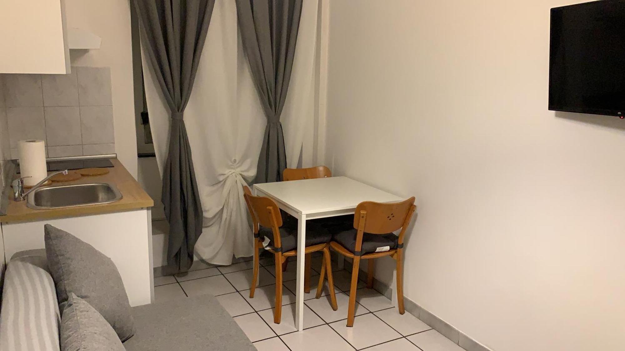 Bed2Go Bed & Breakfast Turin Bilik gambar