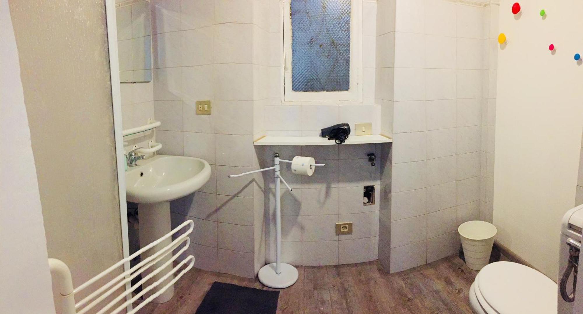 Bed2Go Bed & Breakfast Turin Bilik gambar